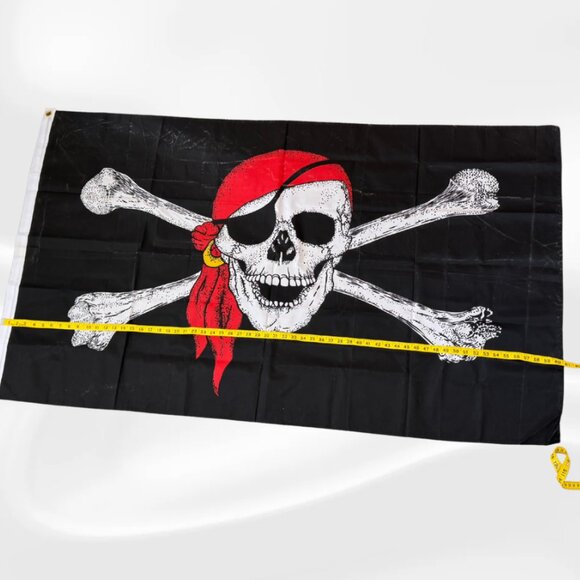 Pirate Skull & Crossbones Flag with Red Bandana – Jolly Roger Black Banner - Picture 3 of 4